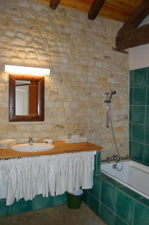 Hotel Les Vents Bleus Donnazac Pokoj fotografie